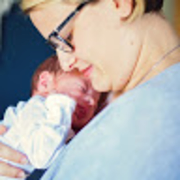 Meet your Posher, Lauren - Picture 1 of 1